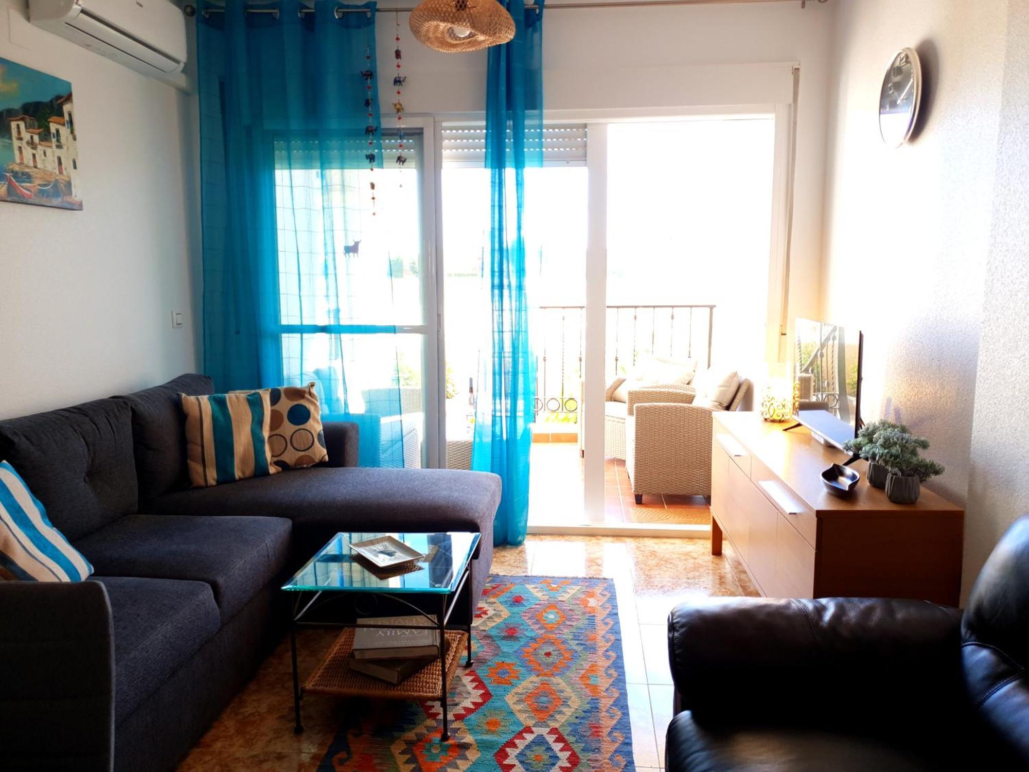 057 Casa Turquesa